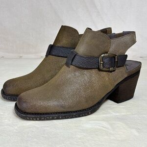 OTBT "Des Peres" Suede Leather Bootie Size 9M